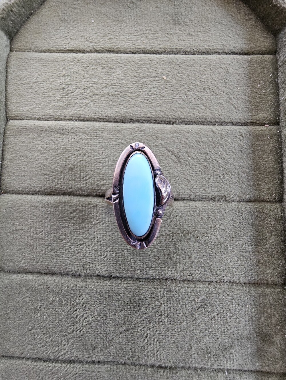 Vintage Sterling Silver Ring Size 8